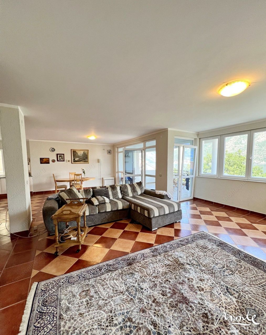 Apartment in Stoliv, Montenegro, 132 m² - picture 11