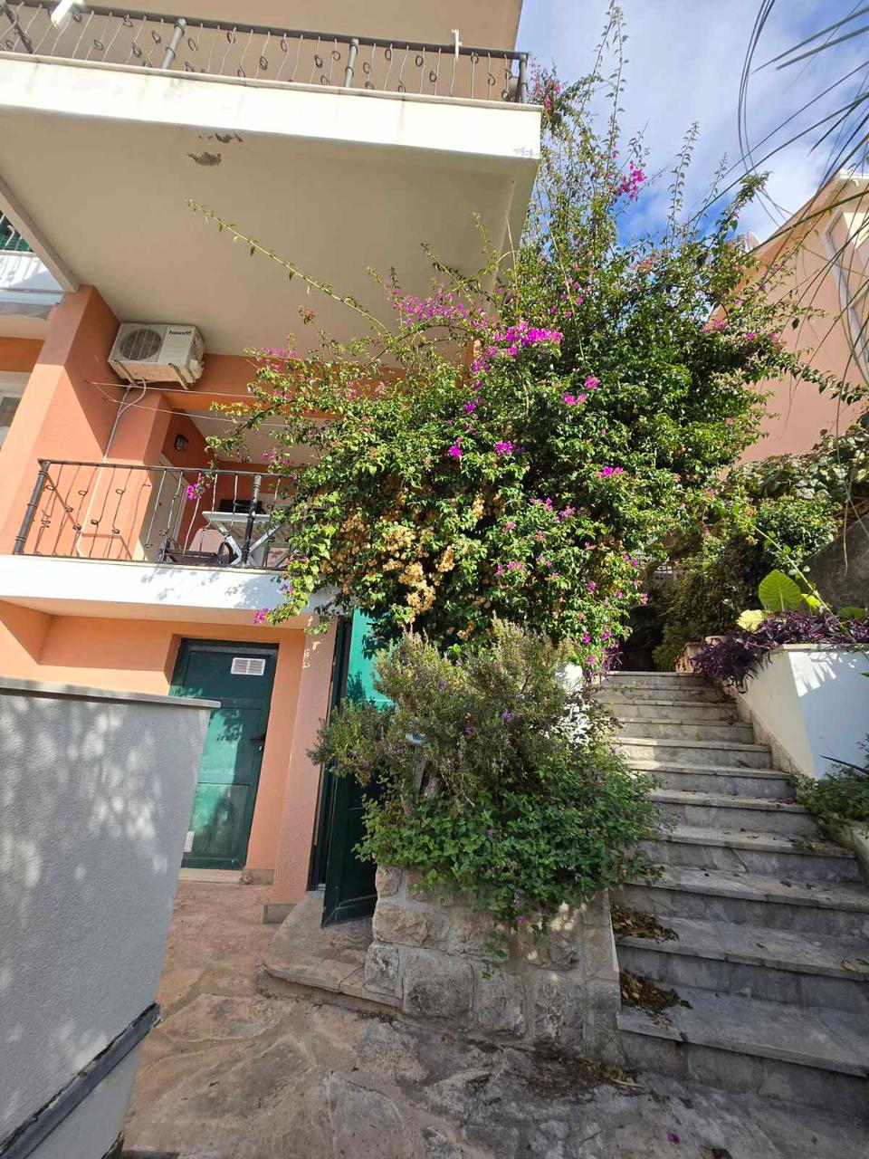 Apartamento en Herceg-Novi, Montenegro, 40 m² - imagen 12