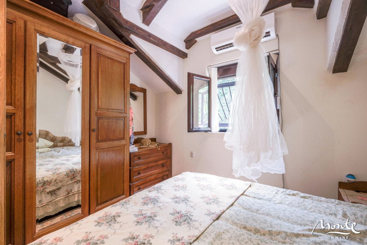 Villa a Stoliv, Montenegro, 133 m² - foto 12