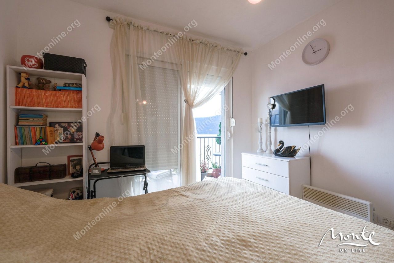 Apartment in Bijela, Montenegro, 38 m² - picture 13