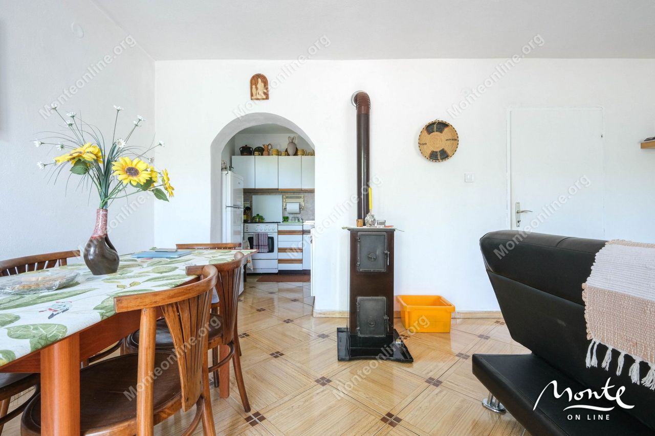 Villa à Tivat, Monténégro, 116 m² - image 14