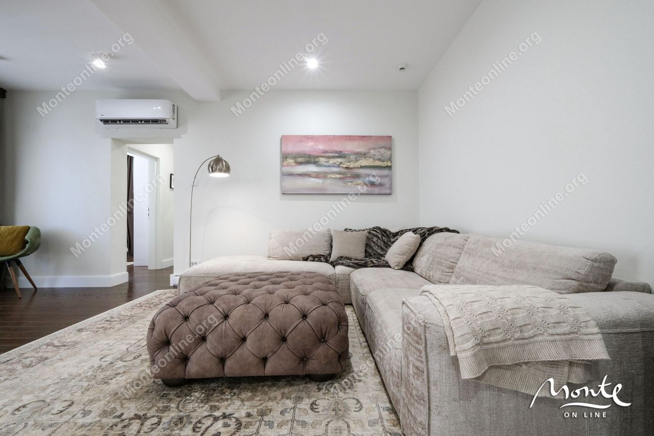 Apartment in Denovici, Montenegro, 166 m² - picture 14