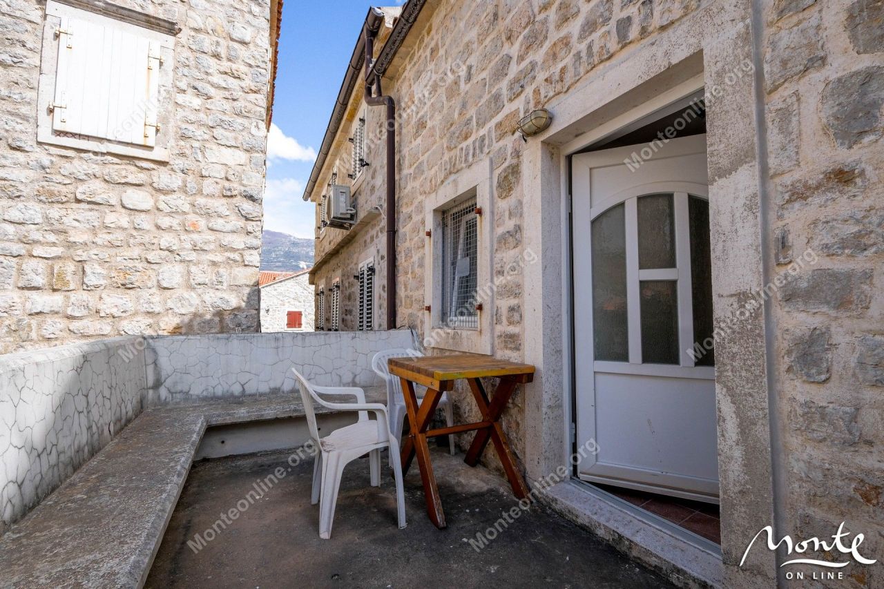 Villa a Budva, Montenegro, 91 m² - foto 15