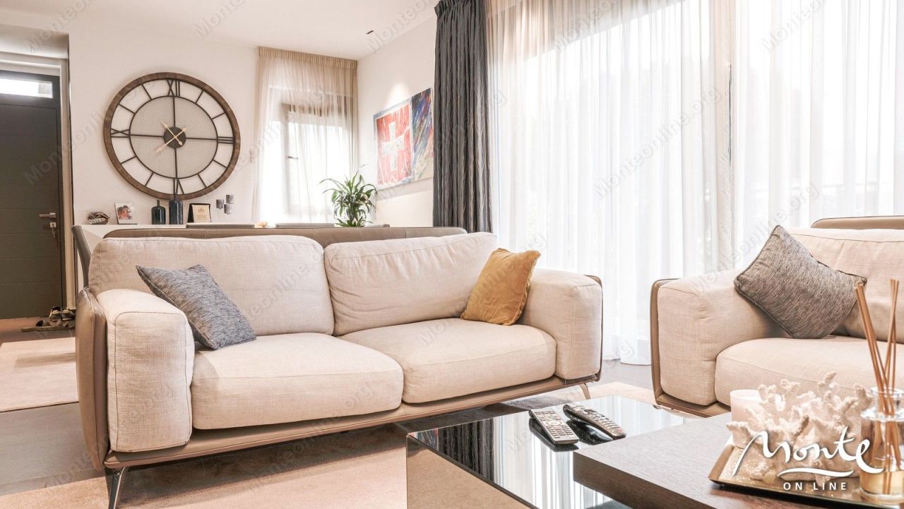 Villa in Dobrota, Montenegro, 210 m² - picture 15