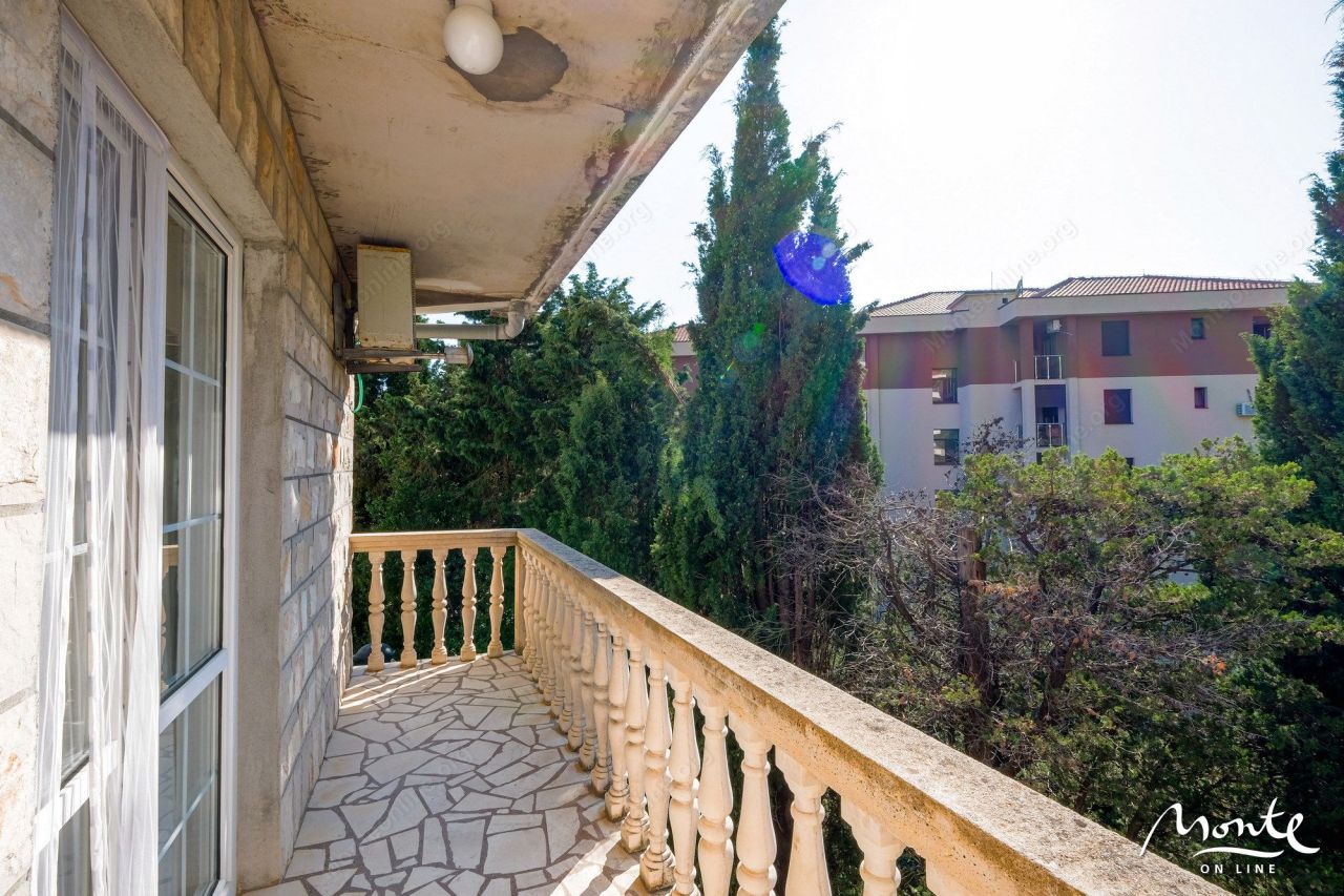 Villa a Becici, Montenegro, 195 m² - foto 15