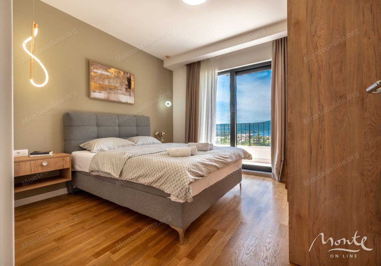 Villa en Tivat, Montenegro, 250 m² - imagen 16