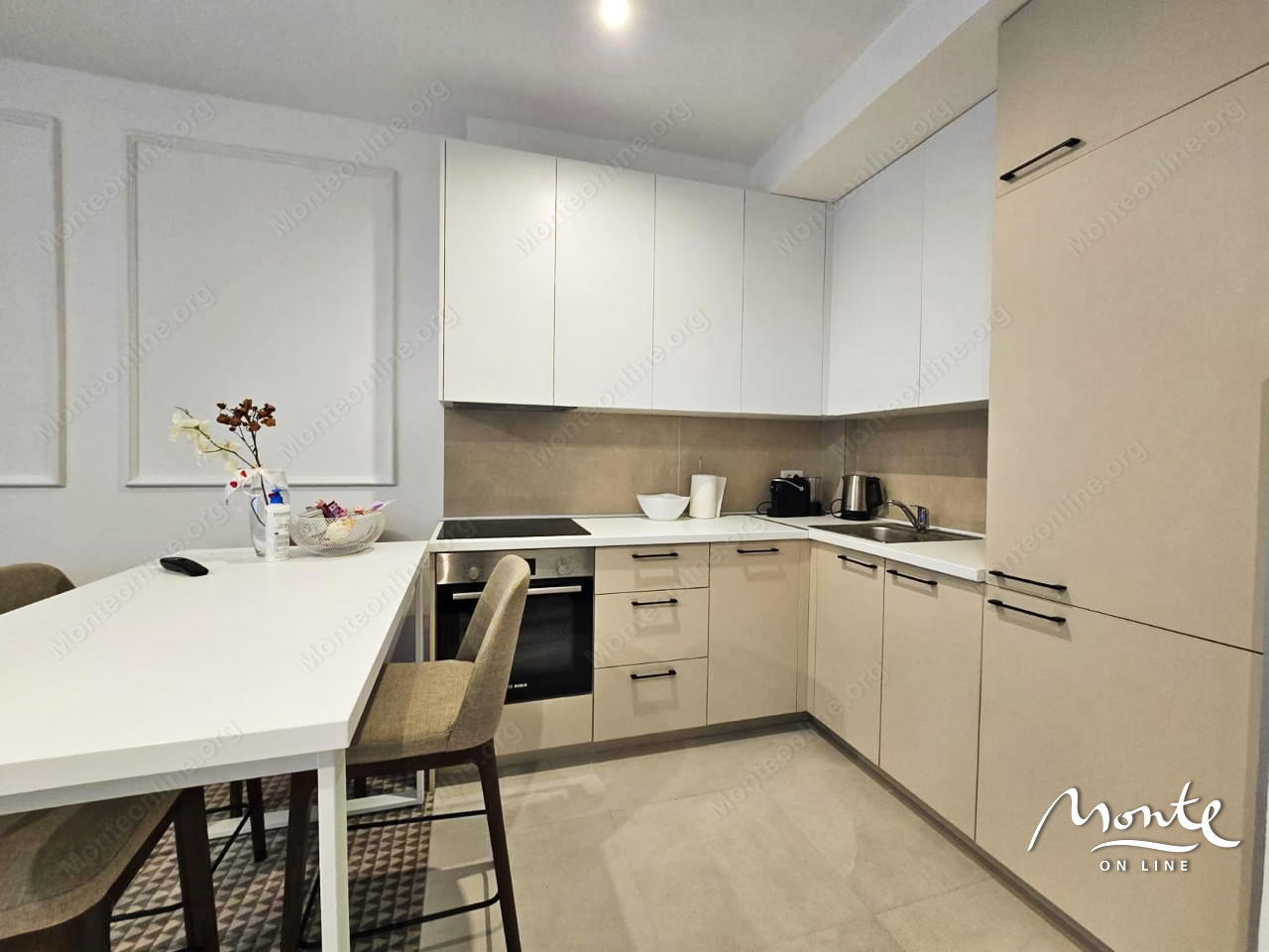 Apartamento en Budva, Montenegro, 74 m² - imagen 16