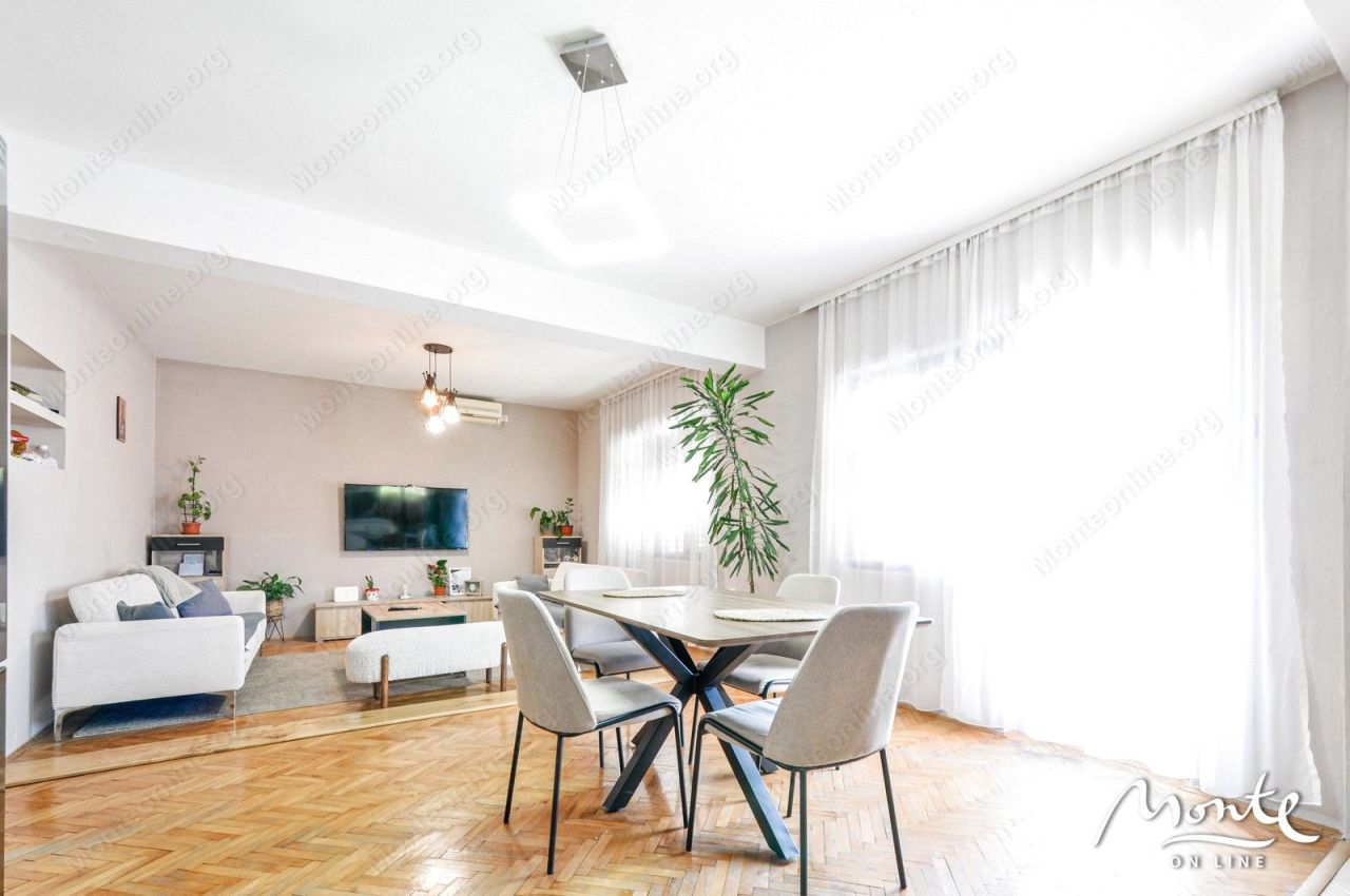 Villa a Tivat, Montenegro, 525 m² - foto 16