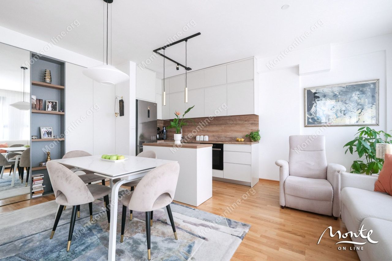 Apartment in Tivat, Montenegro, 63 m² - picture 17