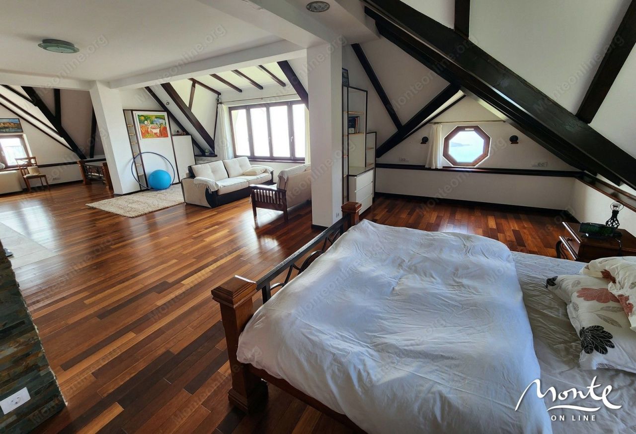 Villa à Sveti Stefan, Monténégro, 392 m² - image 17