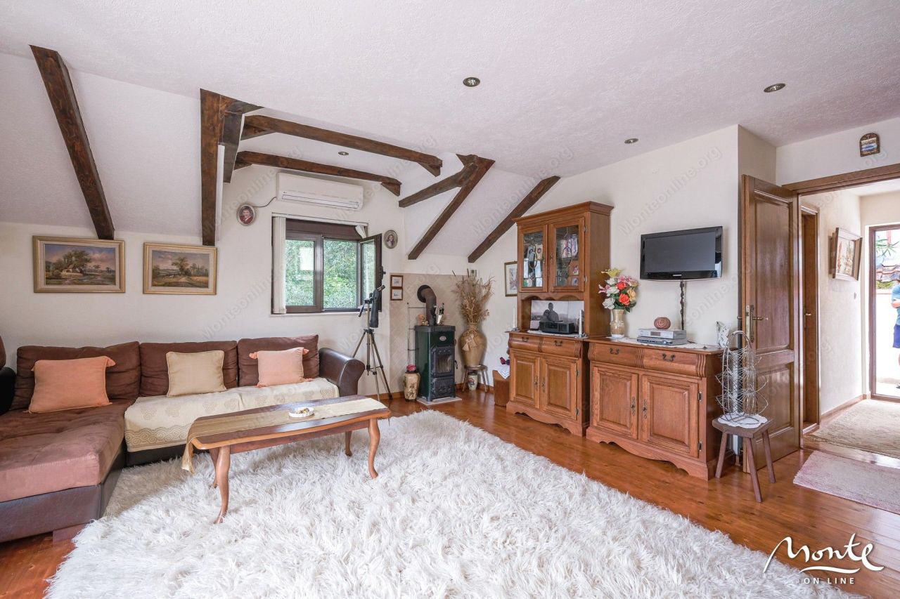 Villa a Stoliv, Montenegro, 133 m² - foto 17