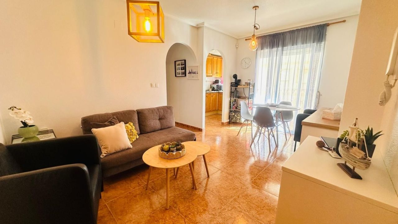 Wohnung in Torrevieja, Spanien, 67 m² - Foto 1