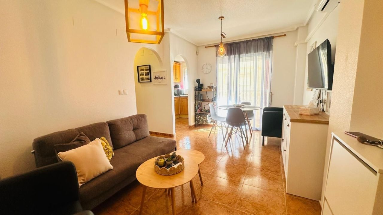 Wohnung in Torrevieja, Spanien, 67 m² - Foto 2