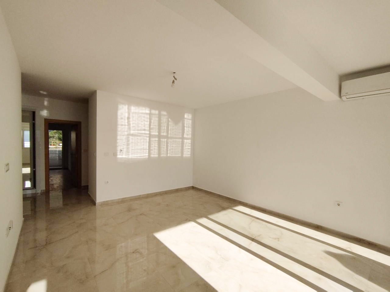 Apartamento en Baosici, Montenegro, 87 m² - imagen 18