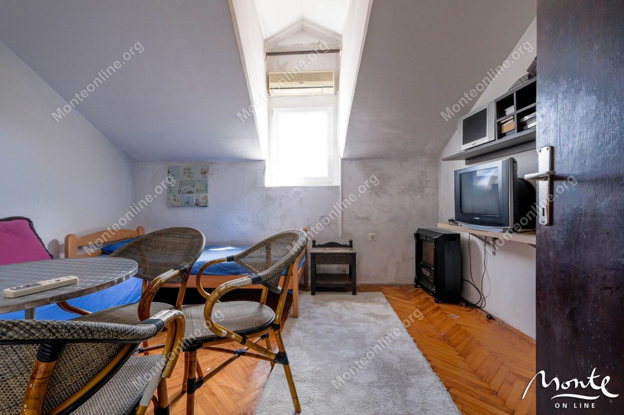 Villa a Budva, Montenegro, 91 m² - foto 18