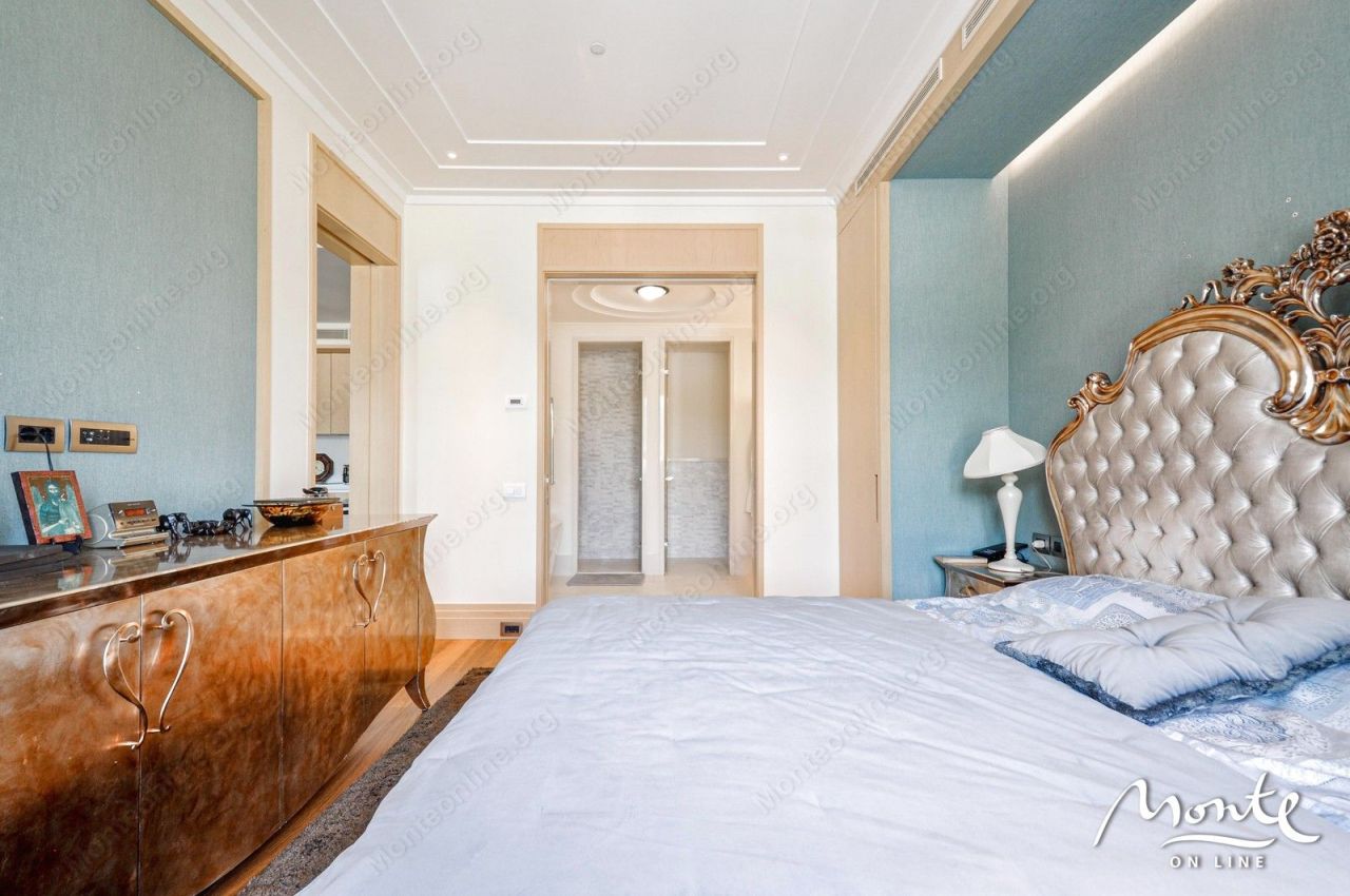 Apartment in Tivat, Montenegro, 69 m² - picture 19