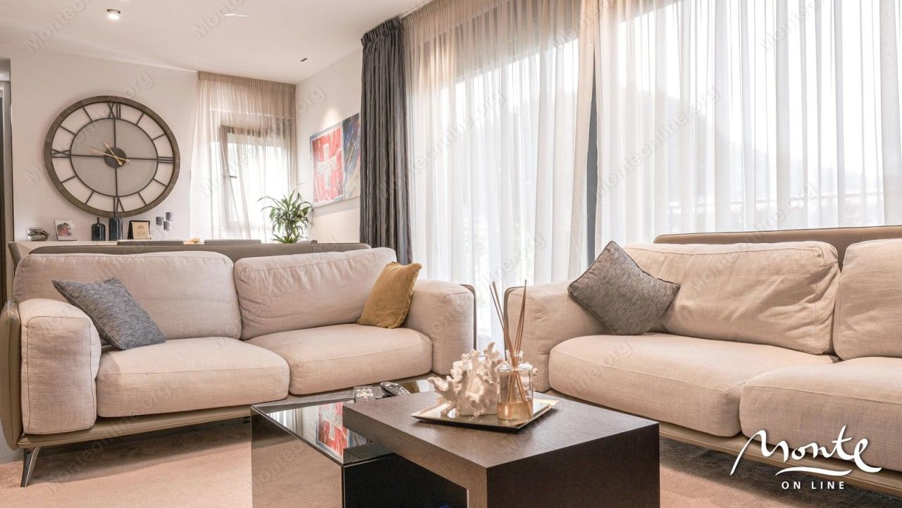 Villa in Dobrota, Montenegro, 210 m² - picture 19