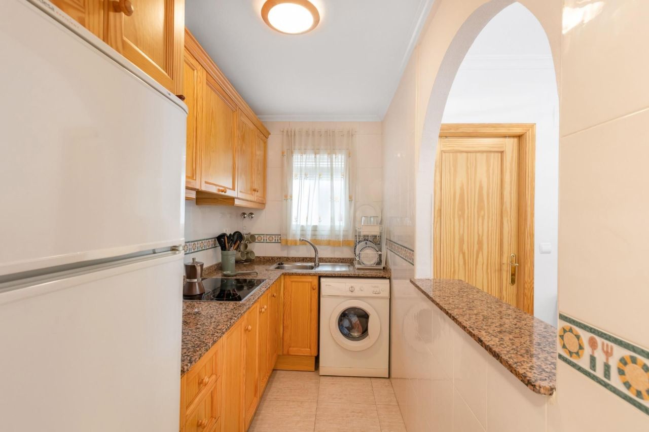 Appartamento a Torrevieja, Spagna, 65 m² - foto 8