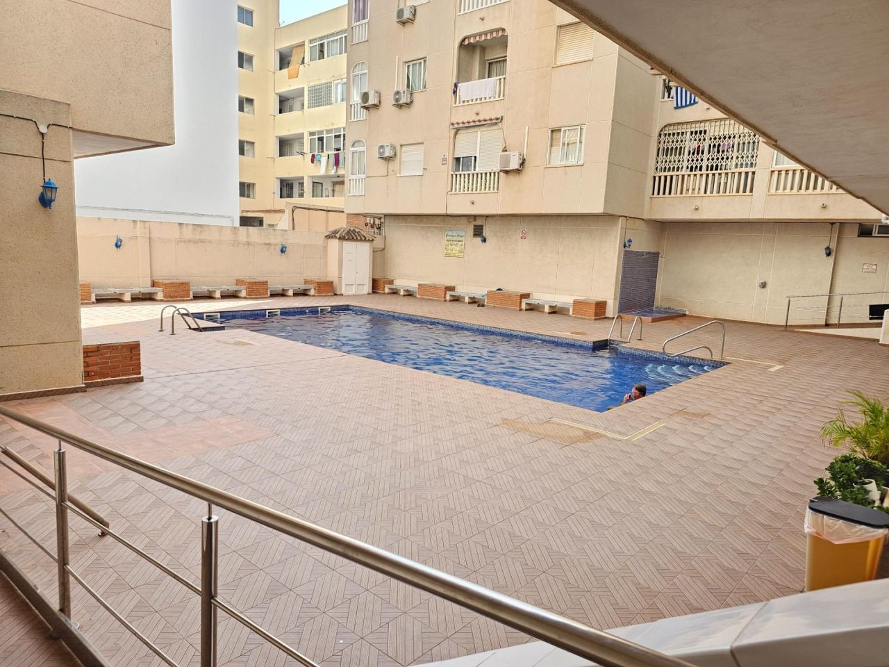 Piso en Torrevieja, España, 67 m² - imagen 12