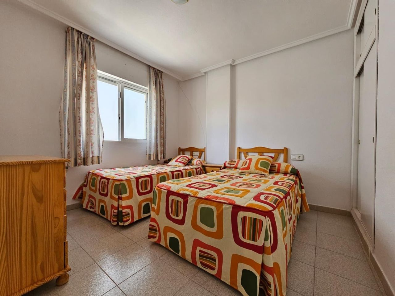 Piso en Torrevieja, España, 67 m² - imagen 6