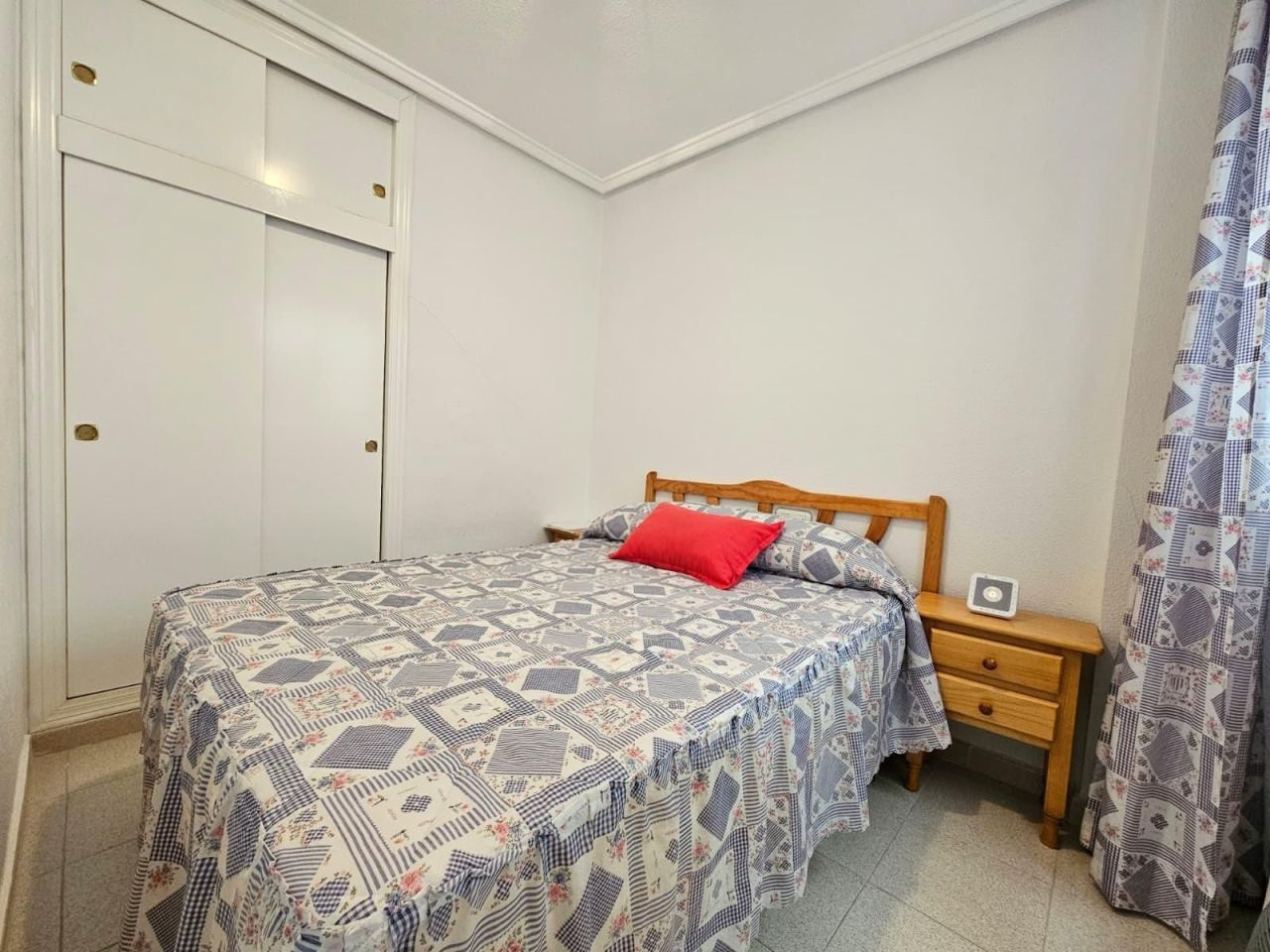 Piso en Torrevieja, España, 67 m² - imagen 8