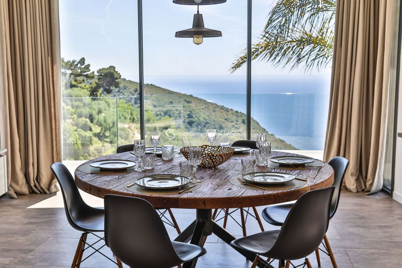 Villa à Eze, France, 450 m² - image 13