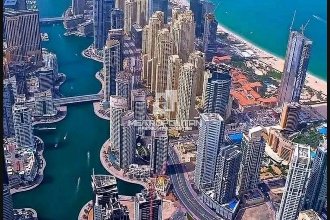 Appartamenti a Dubai, EAU, 255 m² - foto 1