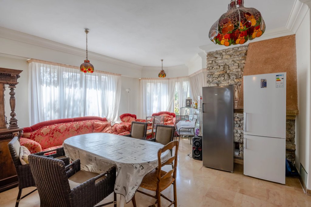 House in Saint-Jean-Cap-Ferrat, France, 300 m² - picture 7