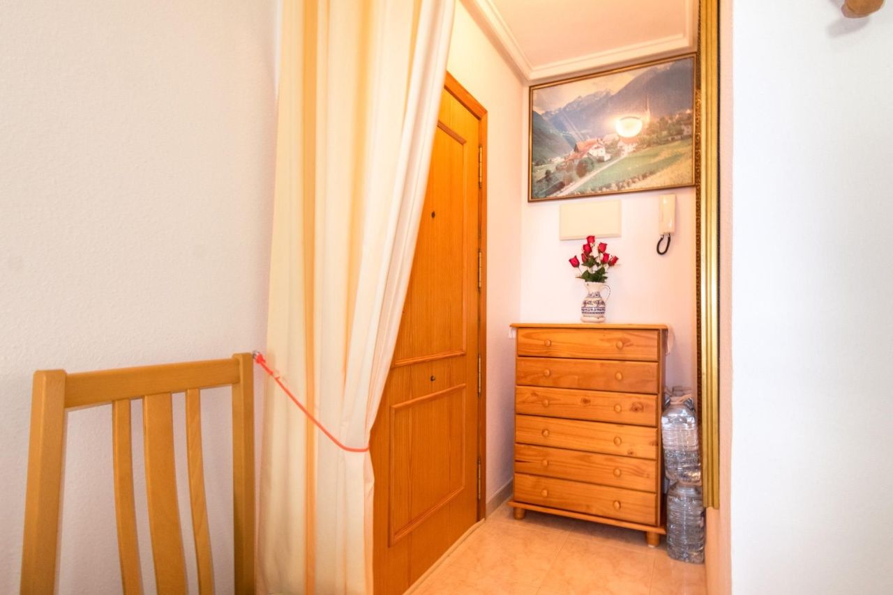 Flat in Torrevieja, Spain, 59 m² - picture 13
