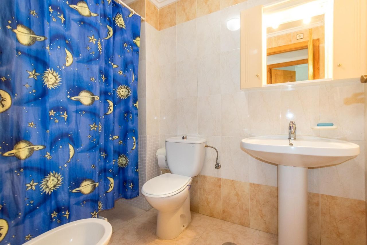 Flat in Torrevieja, Spain, 59 m² - picture 11