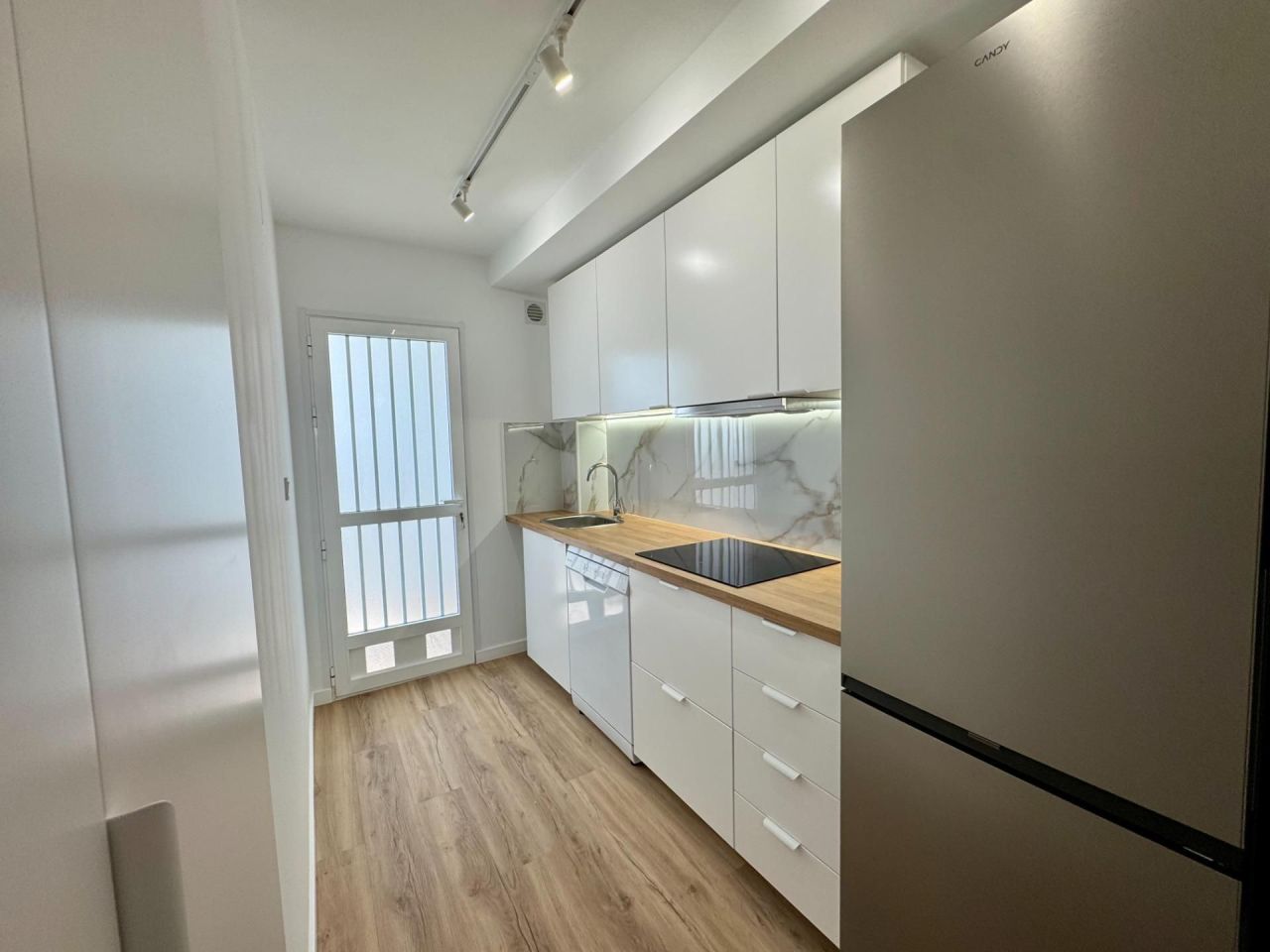 Appartement à Torrevieja, Espagne, 62 m² - image 10