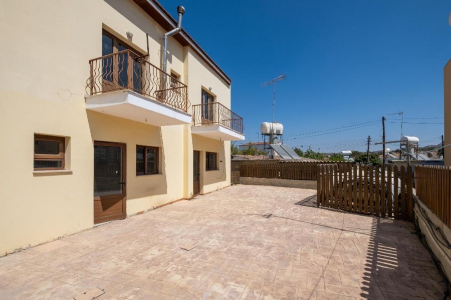 Proprietà commerciale a Larnaca, Cipro - foto 5