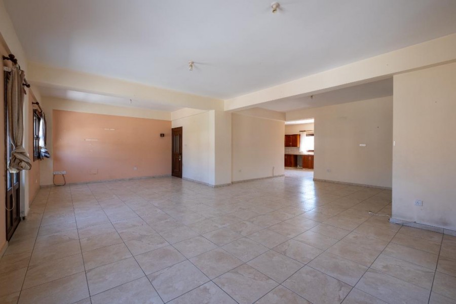 Proprietà commerciale a Larnaca, Cipro - foto 11