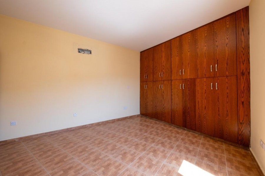 Proprietà commerciale a Larnaca, Cipro - foto 13