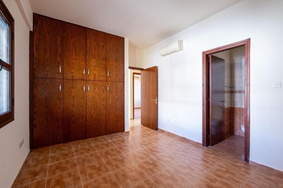 Gewerbeimmobilien in Larnaka, Zypern - Foto 13