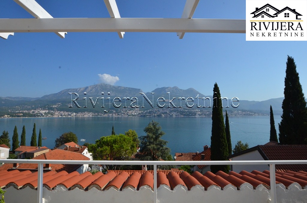 Casa a Herceg-Novi, Montenegro, 203 m² - foto 7