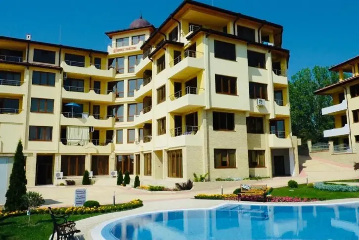 Flat in Byala, Bulgaria, 100 m² - picture 1