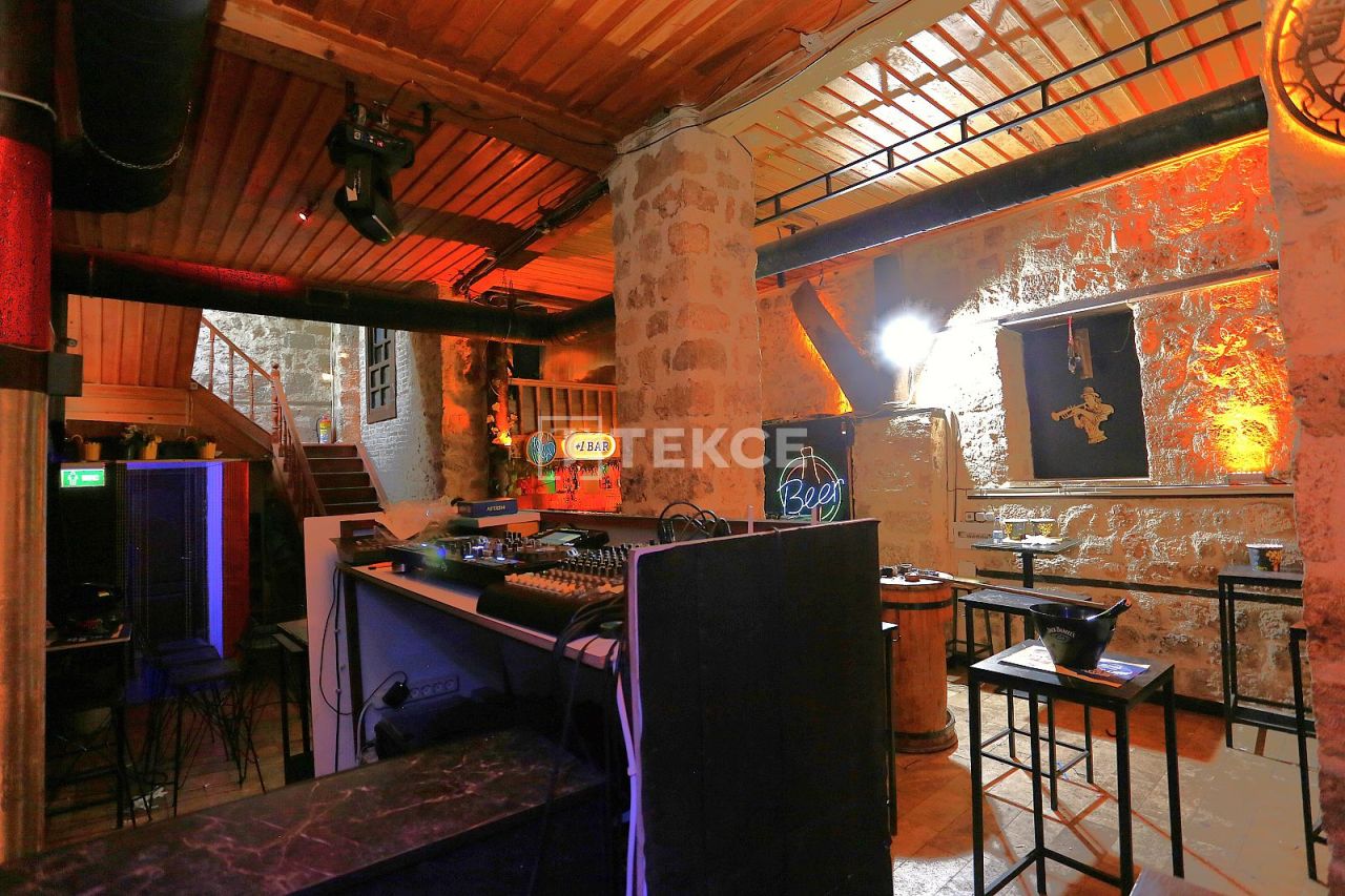 Commercial property in Antalya, Turkey, 350 m² - picture 9