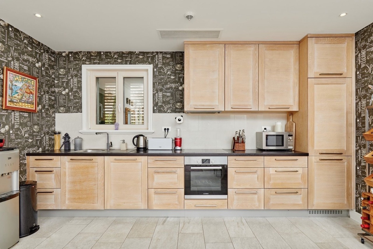 Piso en Luštica, Montenegro, 106 m² - imagen 12