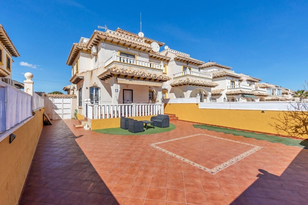 Bungalow en la Costa Blanca, España, 103 m² - imagen 2
