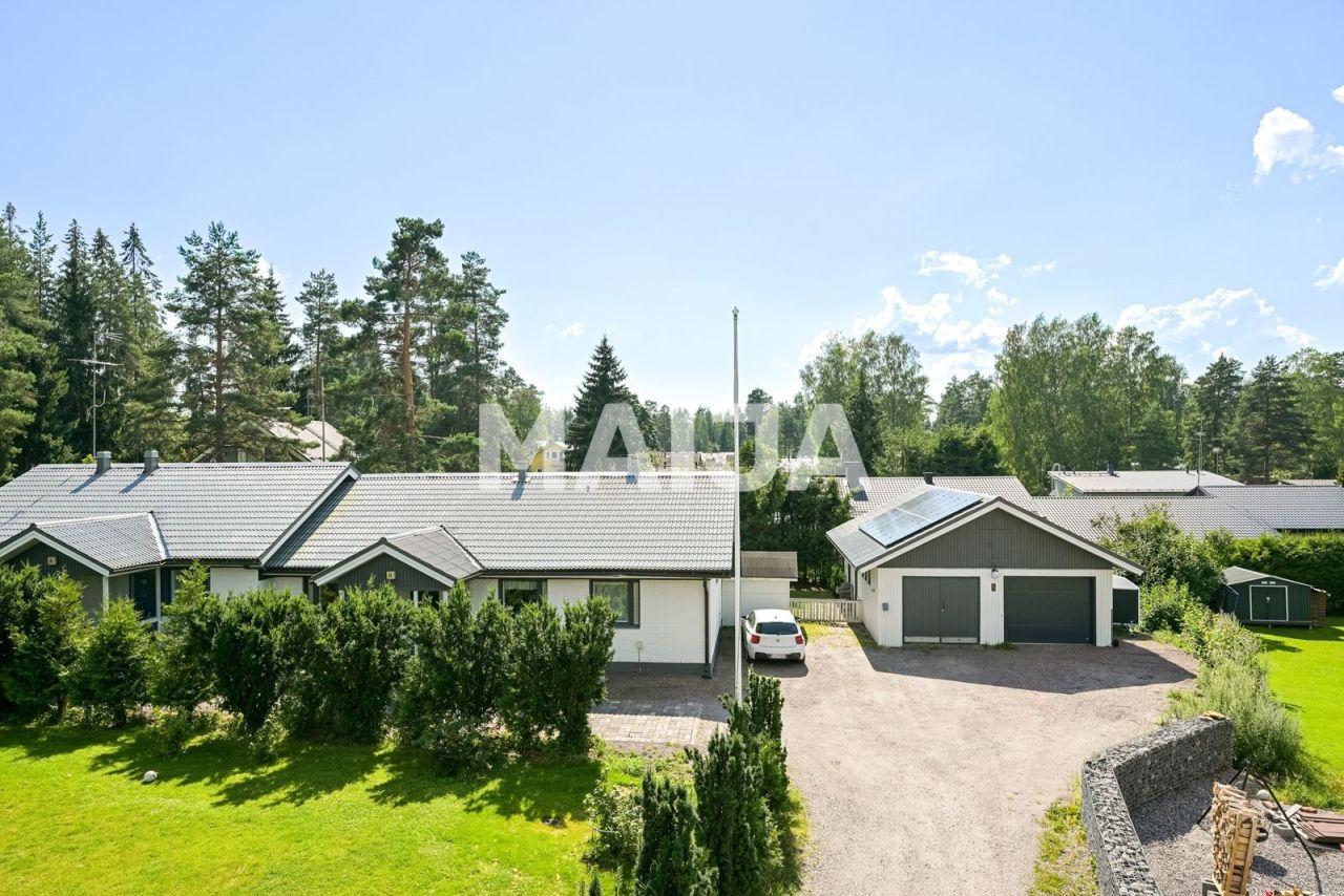 Casa a Tuusula, Finlandia, 98 m² - foto 1