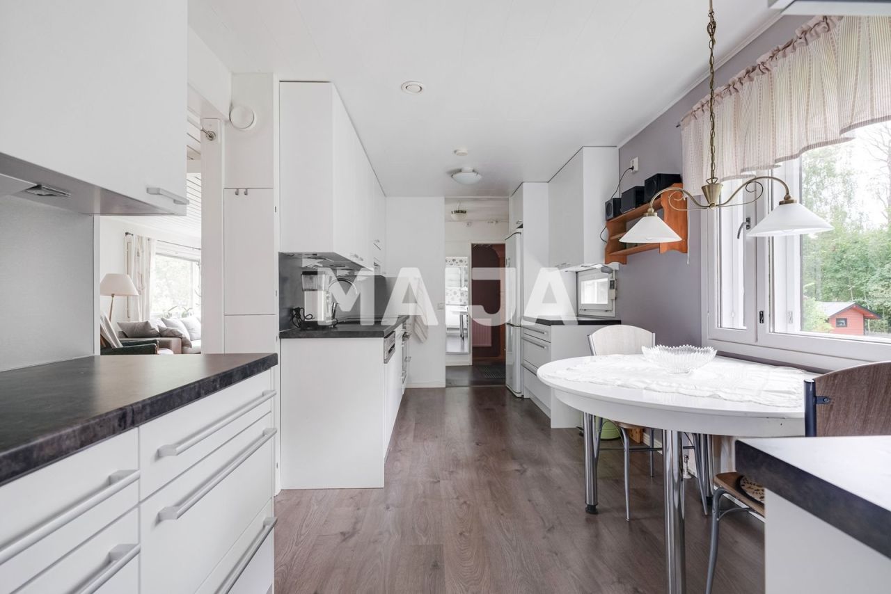 Maison à Tuusula, Finlande, 96 m² - image 4