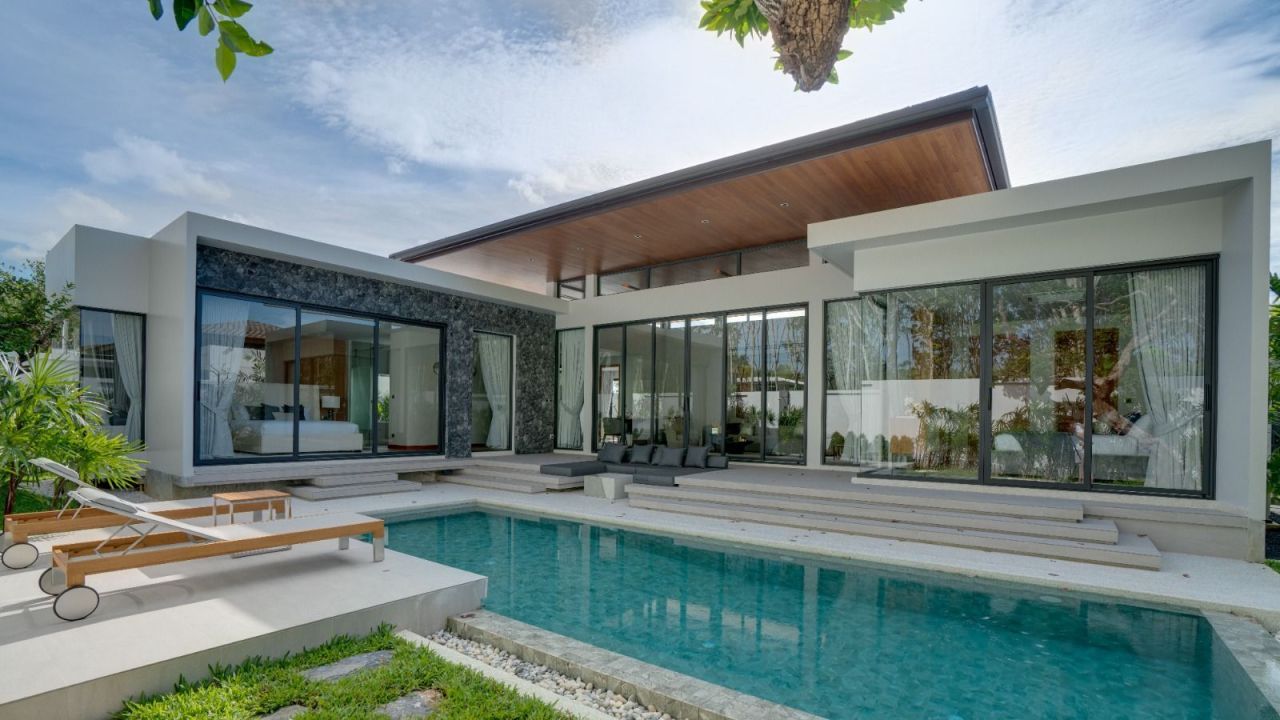 Villa im Thalang, Thailand, 320 m² - Foto 1