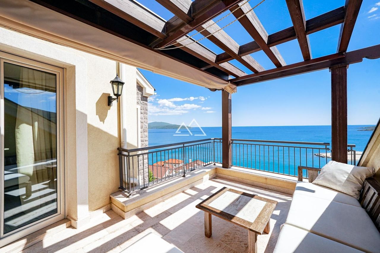Apartamento en Luštica, Montenegro, 131 m² - imagen 1