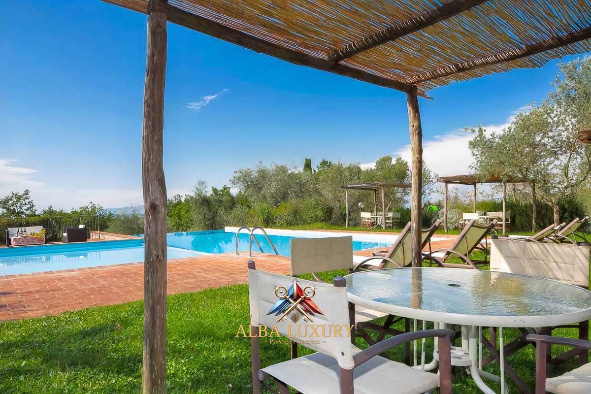 Apartment via pozzolo, Italy, 2 000 m² - picture 2