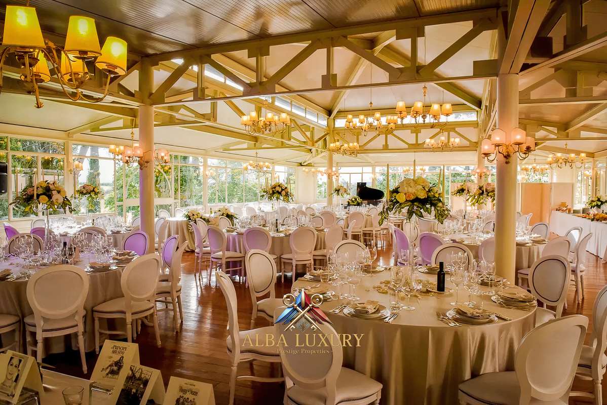 Villa in Foiano della Chiana, Italy, 1 200 m² - picture 11