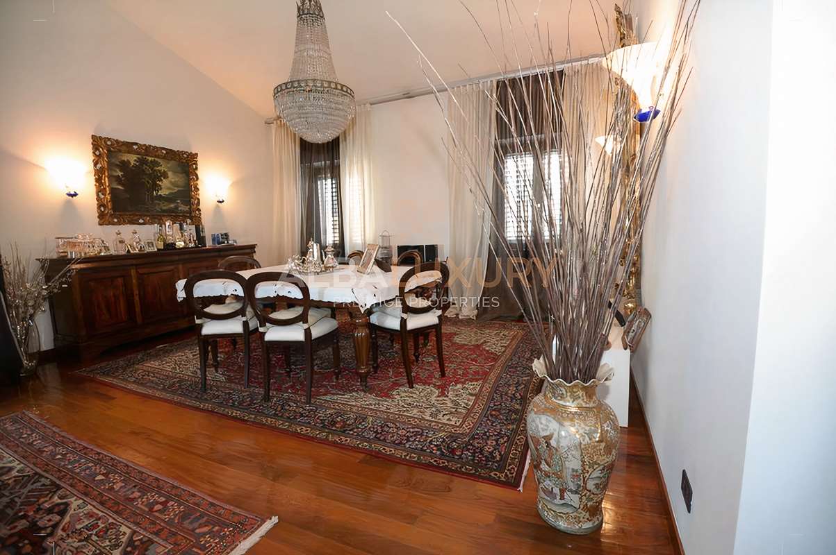 Villa en Viareggio, Italia, 300 m² - imagen 14