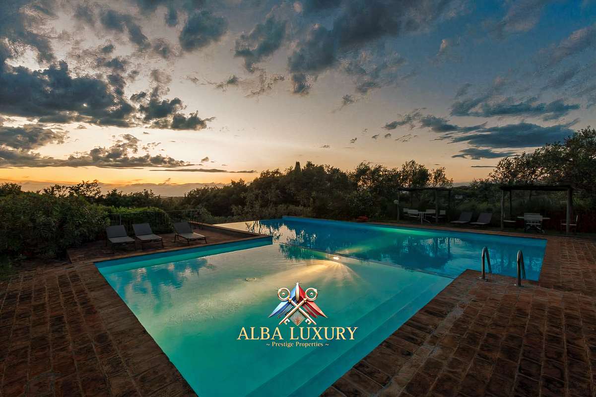 Apartment via pozzolo, Italy, 2 000 m² - picture 17