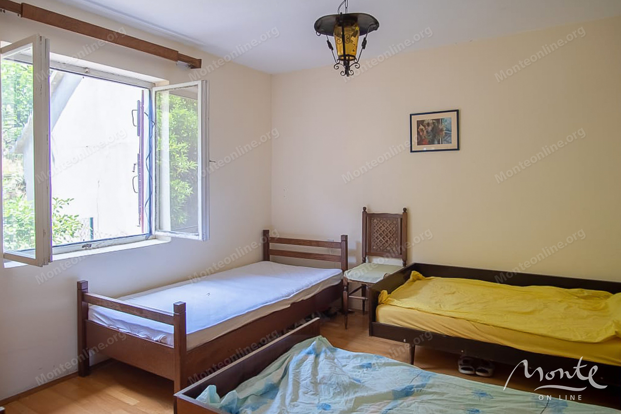 Villa in Njivice, Montenegro, 120 m² - picture 7