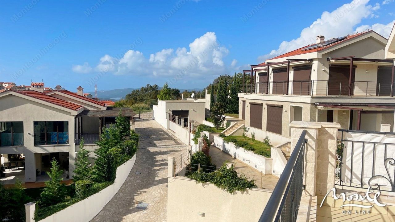 Villa à Sveti Stefan, Monténégro, 354 m² - image 15